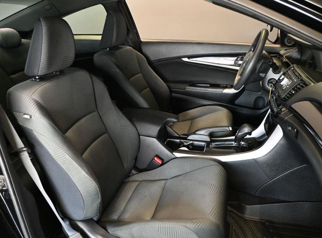 2017 Honda Accord Coupe LX-S - 23071022 - 15