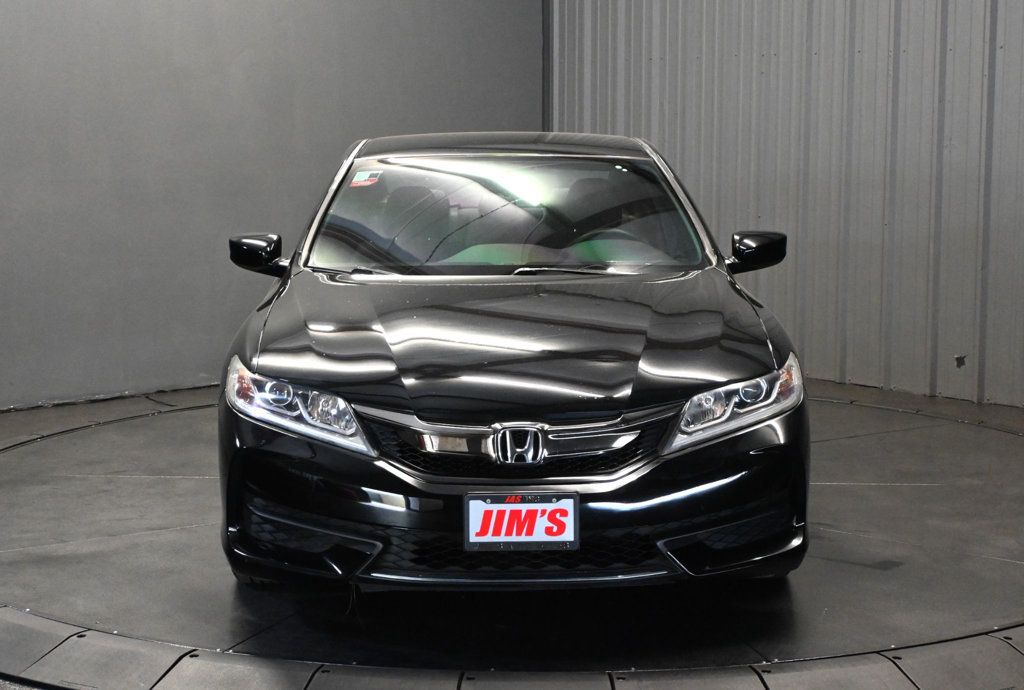 Honda Accord photo 2