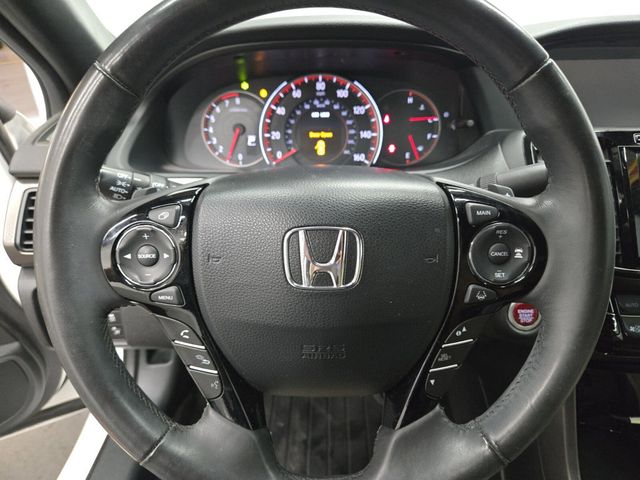 2017 Honda Accord Coupe Touring Automatic - 22915569 - 15