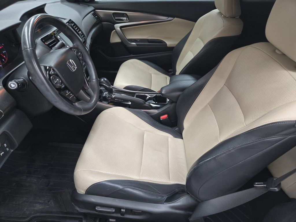 2017 Honda Accord Coupe Touring Automatic - 22915569 - 6