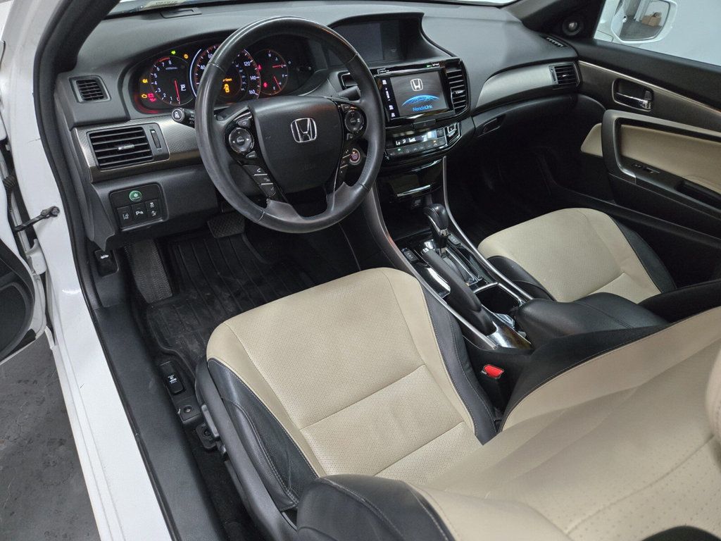 2017 Honda Accord Coupe Touring Automatic - 22915569 - 7