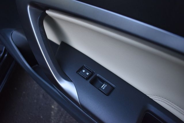 2017 Honda Accord Coupe Touring Automatic - 23001661 - 27