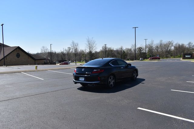 2017 Honda Accord Coupe Touring Automatic - 23001661 - 39