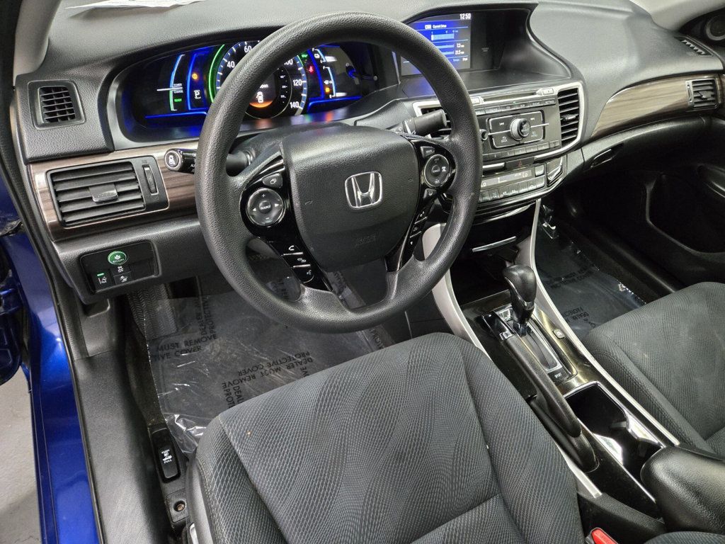 2017 Honda Accord Hybrid Sedan - 22651662 - 7