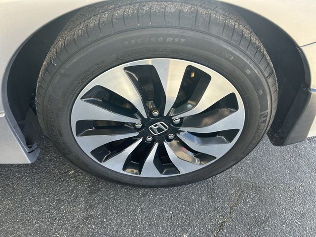 2017 Honda Accord Hybrid Touring Sedan - 22976196 - 9