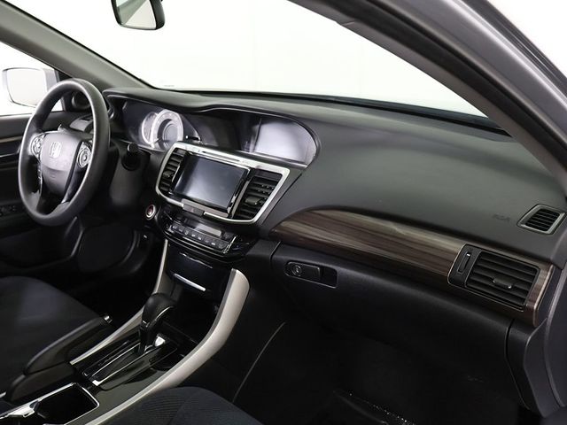 2017 Honda Accord Sedan EX CVT - 23044242 - 24