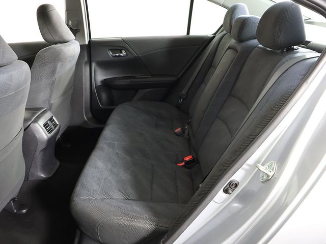2017 Honda Accord Sedan EX CVT - 23044242 - 30