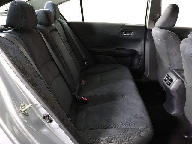 2017 Honda Accord Sedan EX CVT - 23044242 - 31