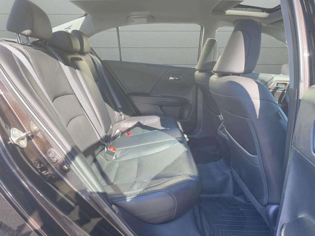 2017 Honda Accord Sedan EX-L CVT - 22946461 - 17