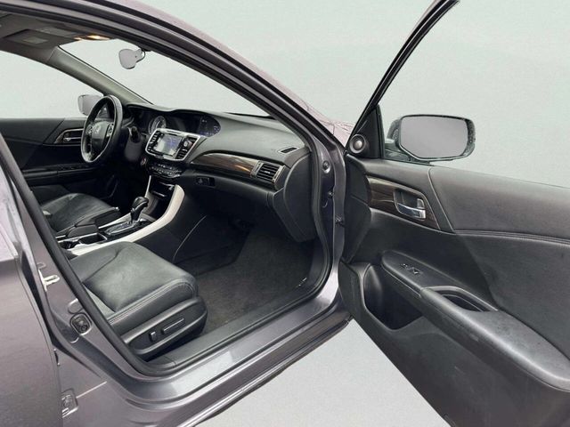 2017 Honda Accord Sedan EX-L CVT - 22961854 - 18