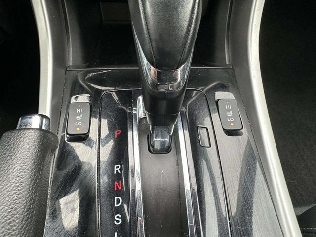 2017 Honda Accord Sedan EX-L CVT - 22961854 - 28