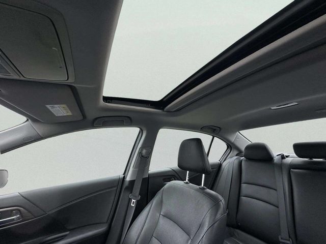 2017 Honda Accord Sedan EX-L CVT - 22961854 - 34