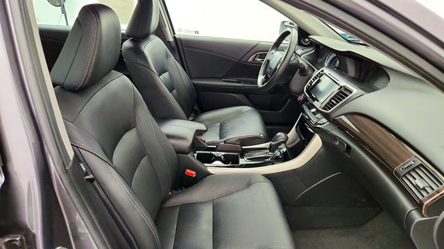 2017 Honda Accord Sedan EX-L CVT - 23079137 - 22