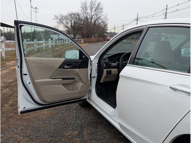 2017 Honda Accord Sedan EX-L CVT w/Navi & Honda Sensing - 22976424 - 8