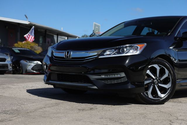 2017 Honda Accord Sedan EX-L CVT w/Navi & Honda Sensing - 23100376 - 28