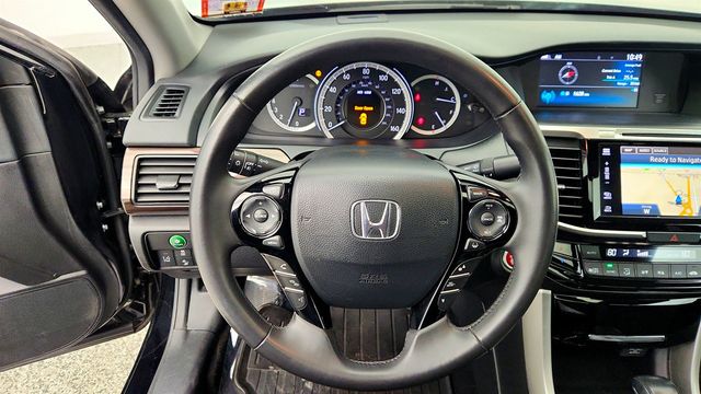 2017 Honda Accord Sedan EX-L CVT w/Navi & Honda Sensing - 23000647 - 13