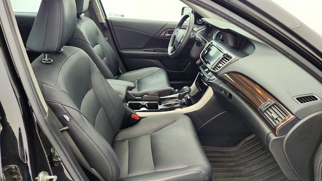 2017 Honda Accord Sedan EX-L CVT w/Navi & Honda Sensing - 23000647 - 25