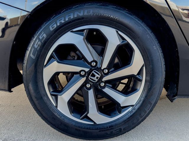 2017 Honda Accord Sedan EX-L V6 Automatic - 22843387 - 21
