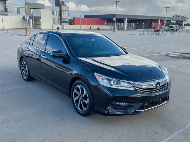 2017 Honda Accord Sedan EX-L V6 Automatic - 22843387 - 4