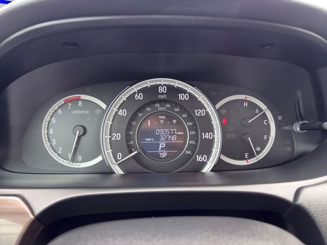 2017 Honda Accord Sedan EX-L V6 Automatic - 23026769 - 9