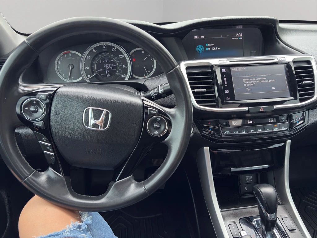 2017 Honda Accord Sedan EX-L V6 Automatic - 23026769 - 10