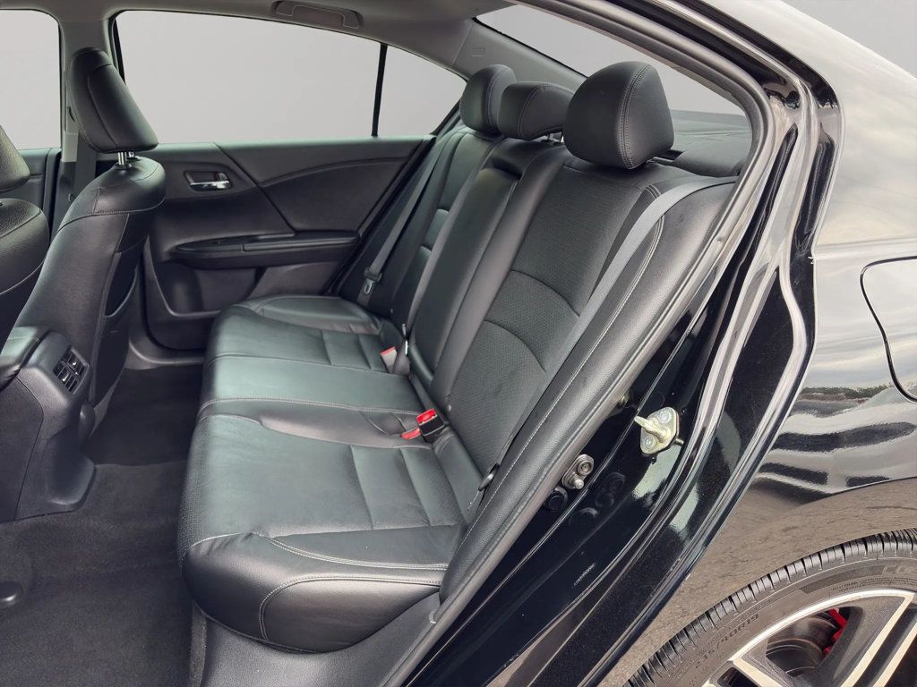 2017 Honda Accord Sedan EX-L V6 Automatic - 23026769 - 16