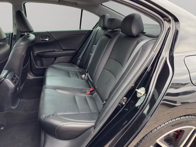 2017 Honda Accord Sedan EX-L V6 Automatic - 23026769 - 16