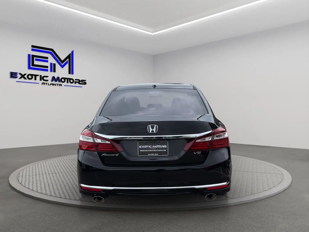 2017 Honda Accord Sedan EX-L V6 Automatic - 23026769 - 3