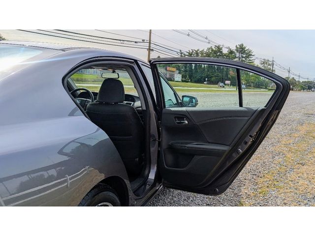 2017 Honda Accord Sedan EX-L V6 Automatic - 22924437 - 11