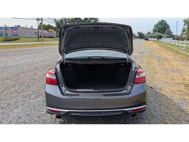 2017 Honda Accord Sedan EX-L V6 Automatic - 22924437 - 12