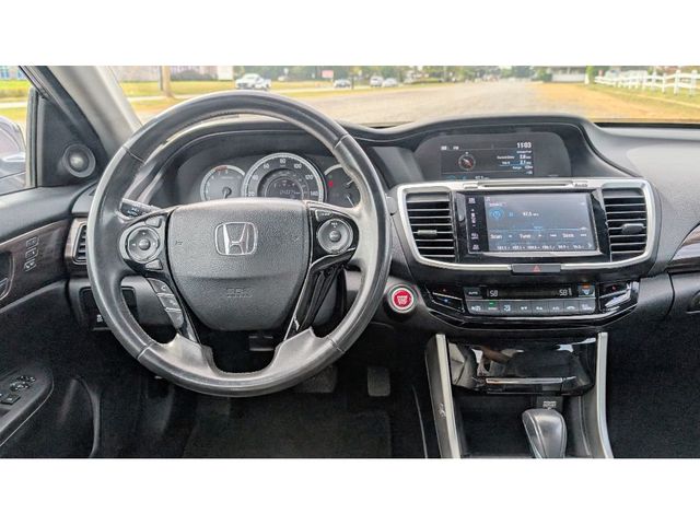 2017 Honda Accord Sedan EX-L V6 Automatic - 22924437 - 24