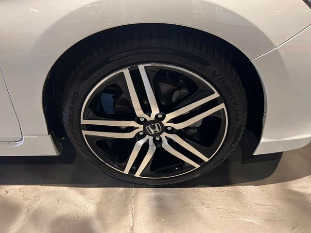 2017 Honda Accord Sedan LocalTrade/Sport/BackUpCam/10WayPowerSeats/DualZoneClimate - 22973873 - 12