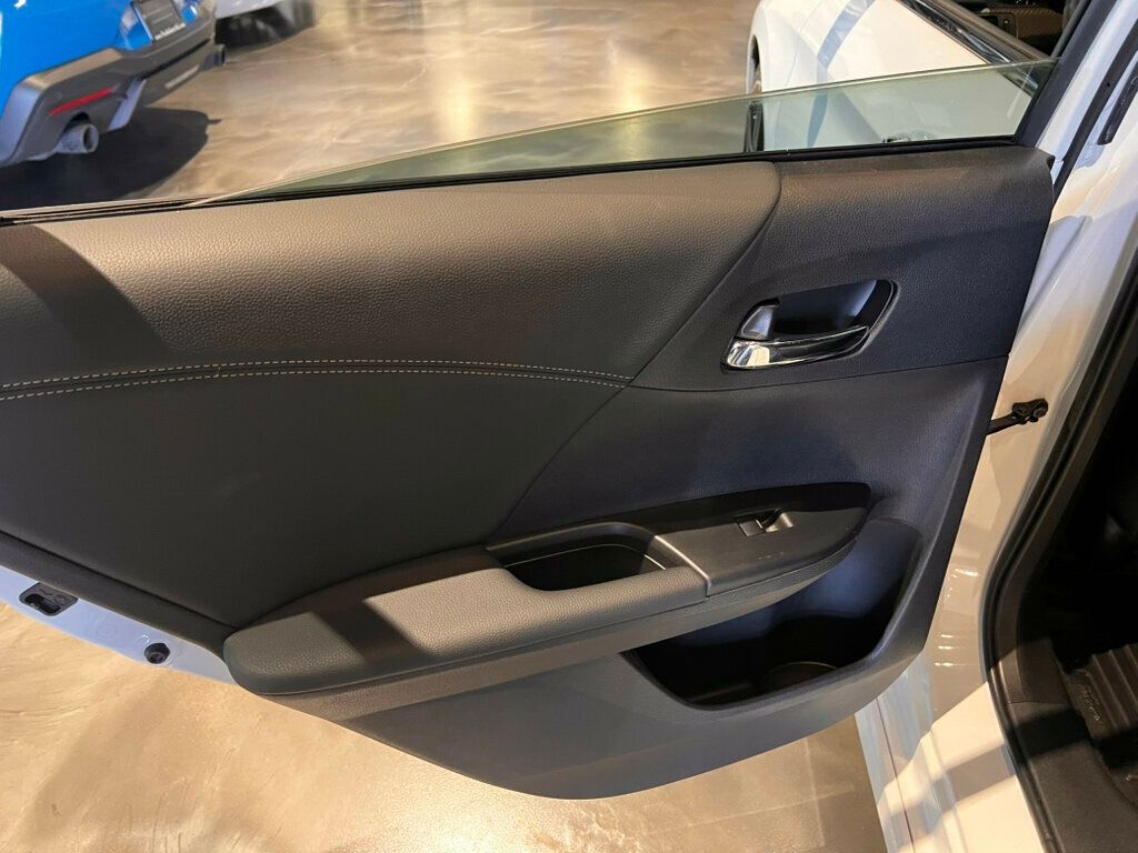 2017 Honda Accord Sedan LocalTrade/Sport/BackUpCam/10WayPowerSeats/DualZoneClimate - 22973873 - 20