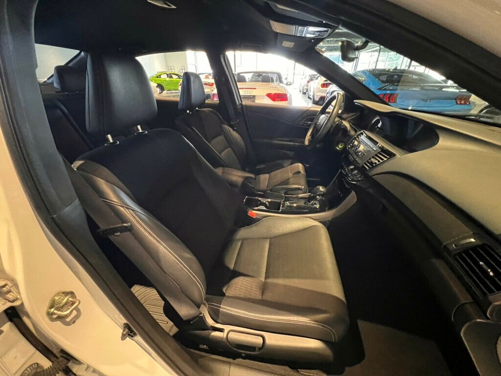 2017 Honda Accord Sedan LocalTrade/Sport/BackUpCam/10WayPowerSeats/DualZoneClimate - 22973873 - 29