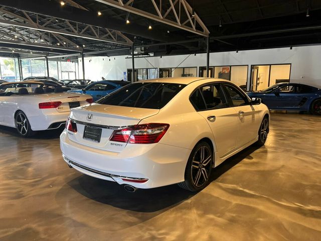 2017 Honda Accord Sedan LocalTrade/Sport/BackUpCam/10WayPowerSeats/DualZoneClimate - 22973873 - 4