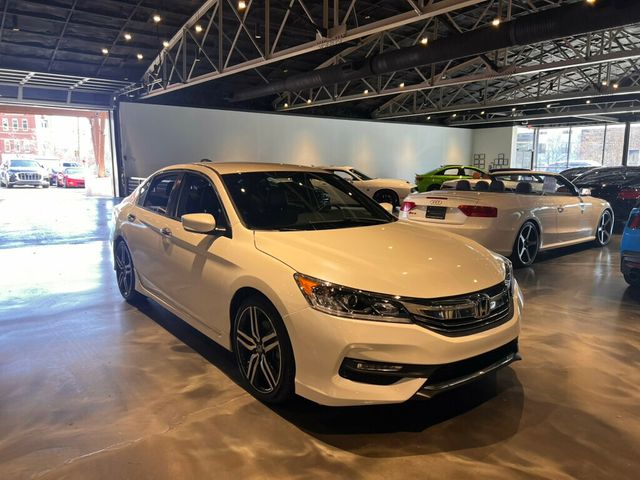 2017 Honda Accord Sedan LocalTrade/Sport/BackUpCam/10WayPowerSeats/DualZoneClimate - 22973873 - 6