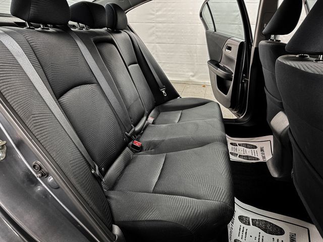 2017 Honda Accord Sedan LX - 22996840 - 10