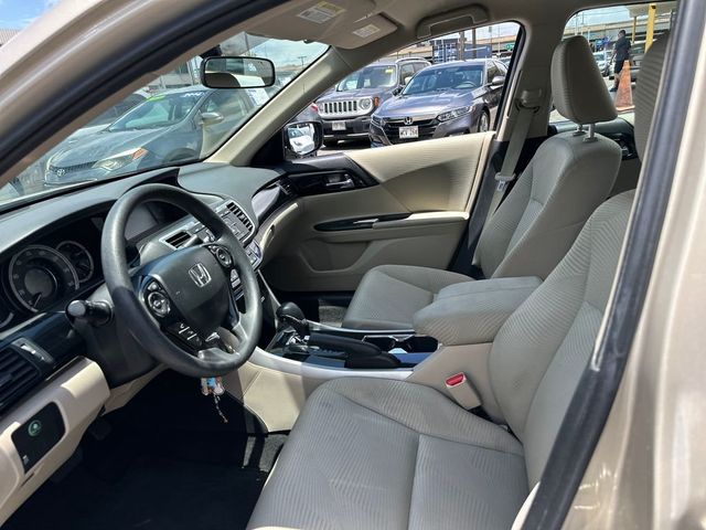 2017 Honda Accord Sedan LX CVT - 23019443 - 11