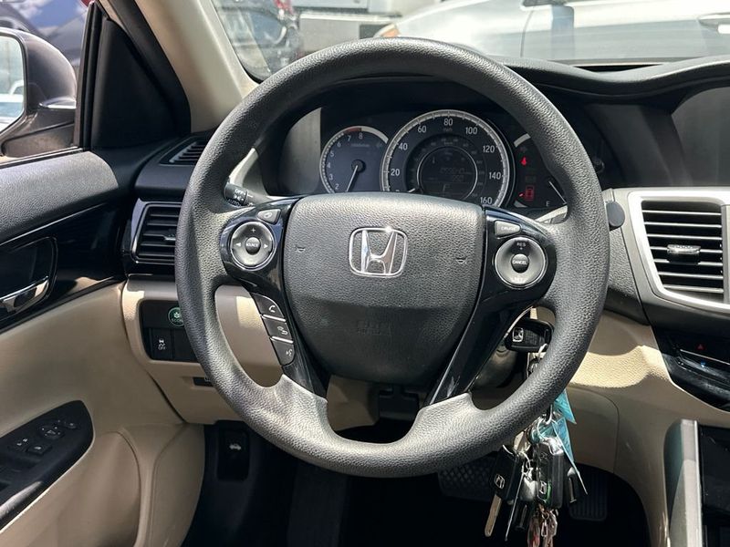 2017 Honda Accord Sedan LX CVT - 23019443 - 16