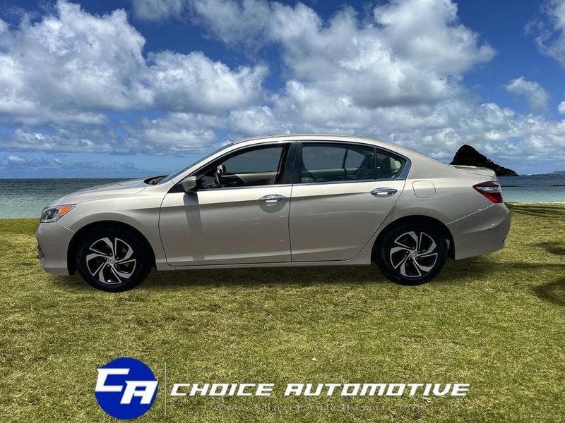2017 Honda Accord Sedan LX CVT - 23019443 - 2