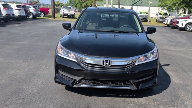 2017 Honda Accord Sedan LX CVT - 23010451 - 2