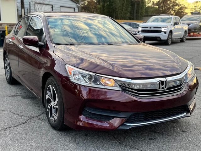 2017 Honda Accord Sedan LX CVT - 22963931 - 6