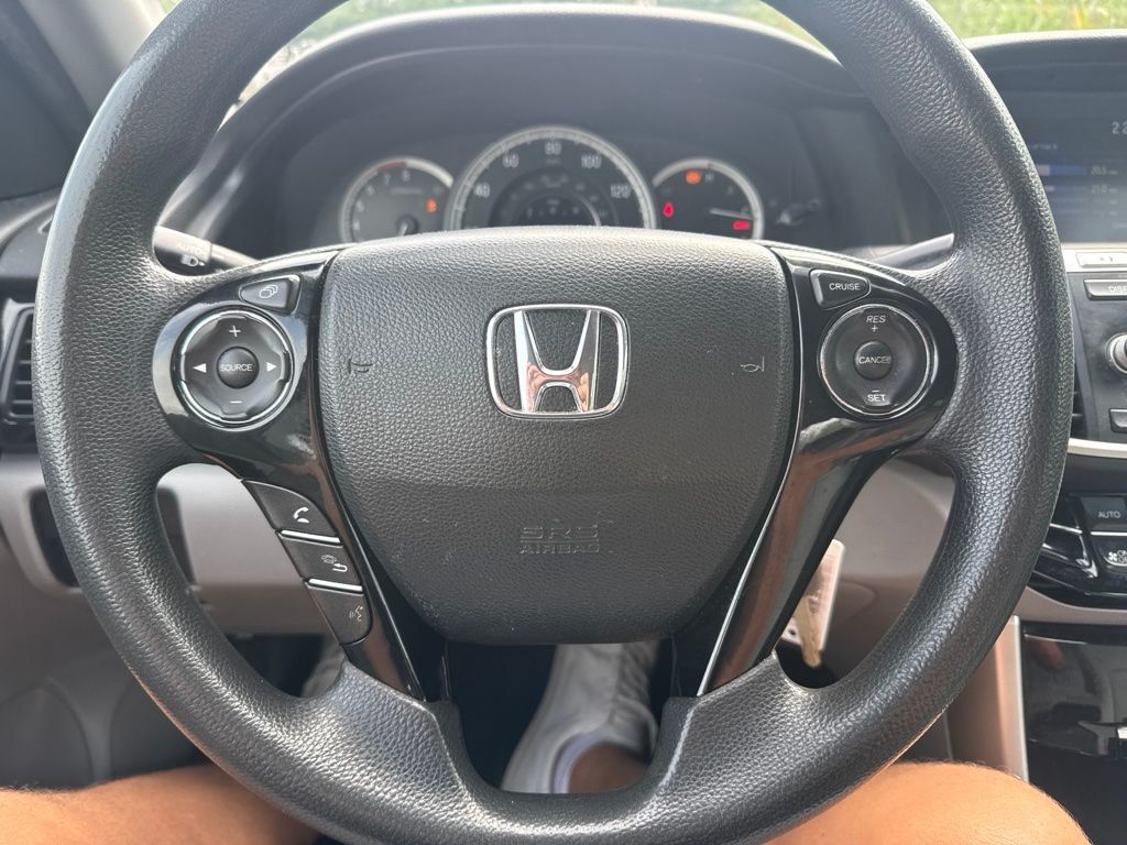 2017 Honda Accord Sedan LX CVT - 23083731 - 9
