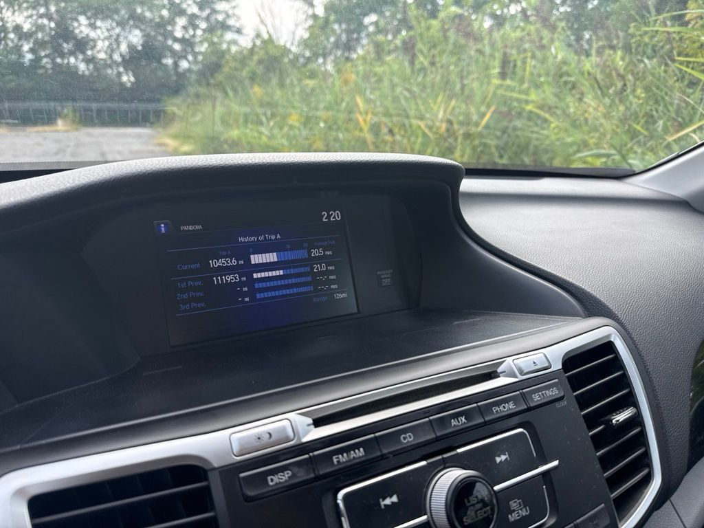 2017 Honda Accord Sedan LX CVT - 23083731 - 11
