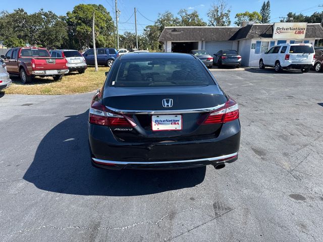 2017 Honda Accord Sedan LX CVT - 22946799 - 5
