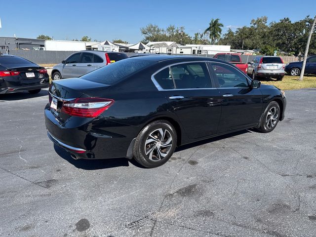 2017 Honda Accord Sedan LX CVT - 22946799 - 6