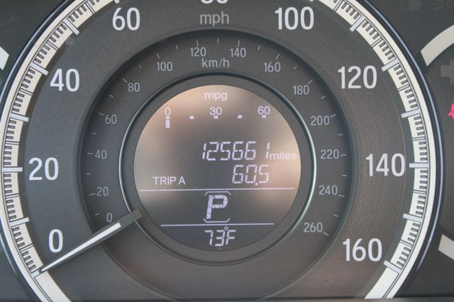 2017 Honda Accord Sedan LX CVT - 22932106 - 10