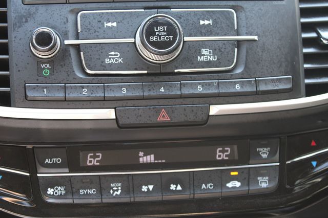 2017 Honda Accord Sedan LX CVT - 22932106 - 25