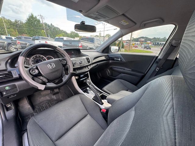 2017 Honda Accord Sedan LX CVT - 22904691 - 11