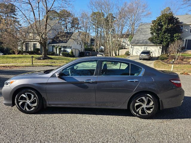 2017 Honda Accord Sedan LX CVT - 22966827 - 1